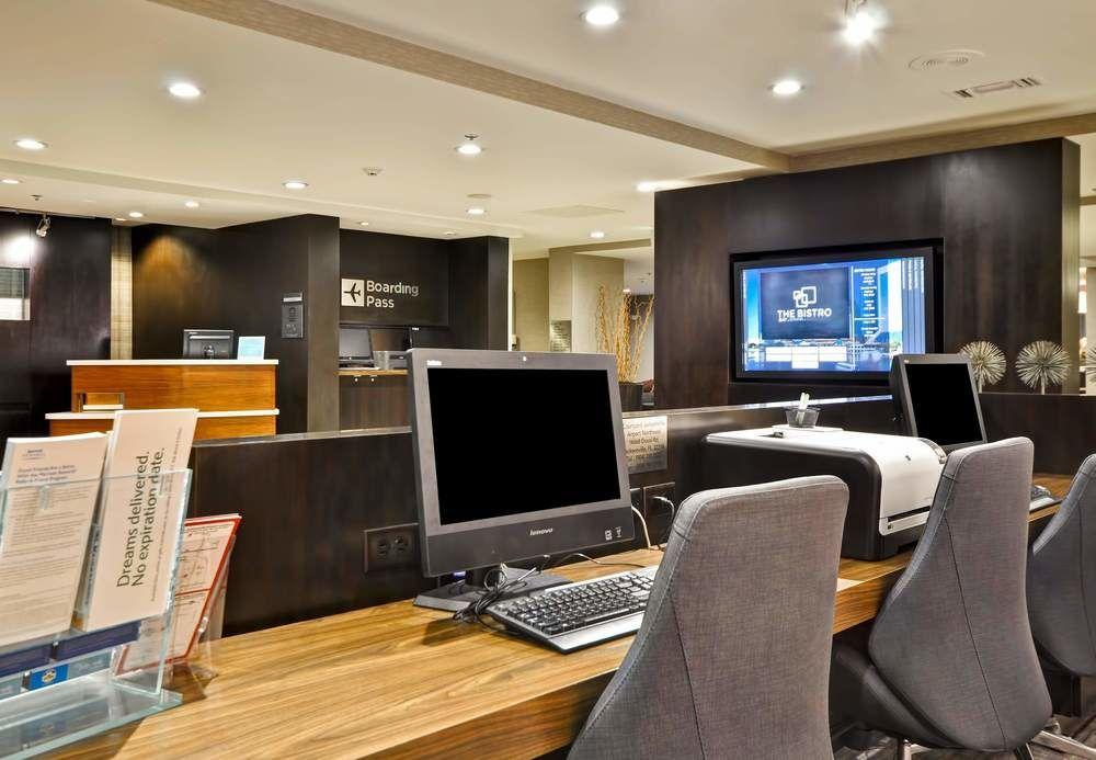 Courtyard By Marriott Jacksonville Airport/ Northeast Экстерьер фото
